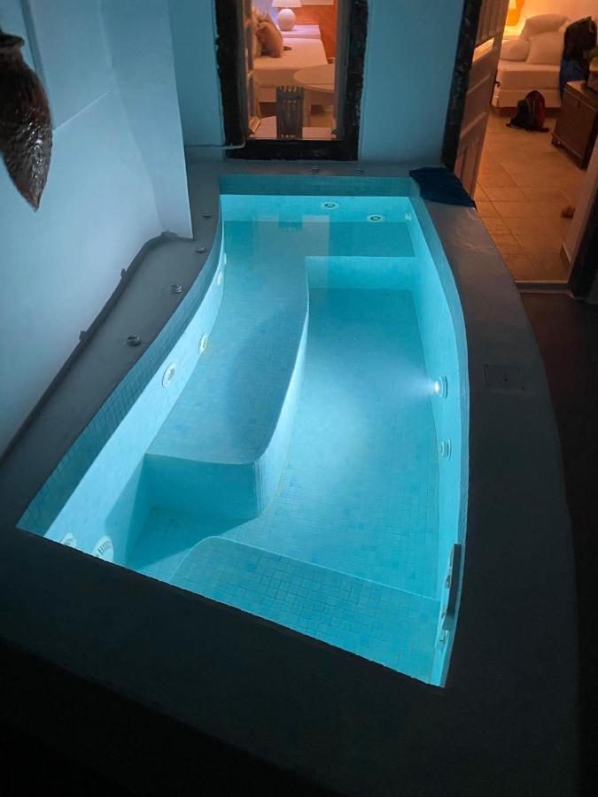 Blue Sky Cave House Villa Oia  Bagian luar foto
