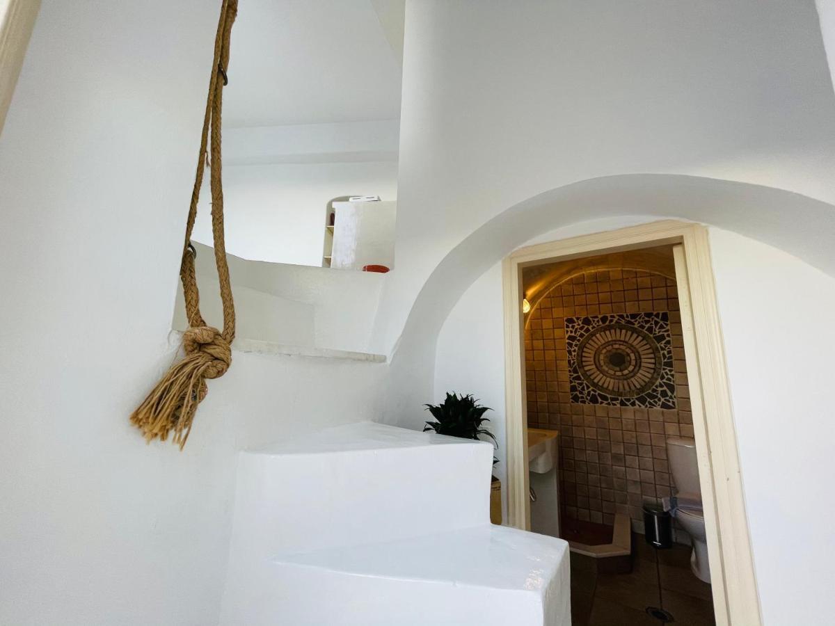Blue Sky Cave House Villa Oia  Bagian luar foto