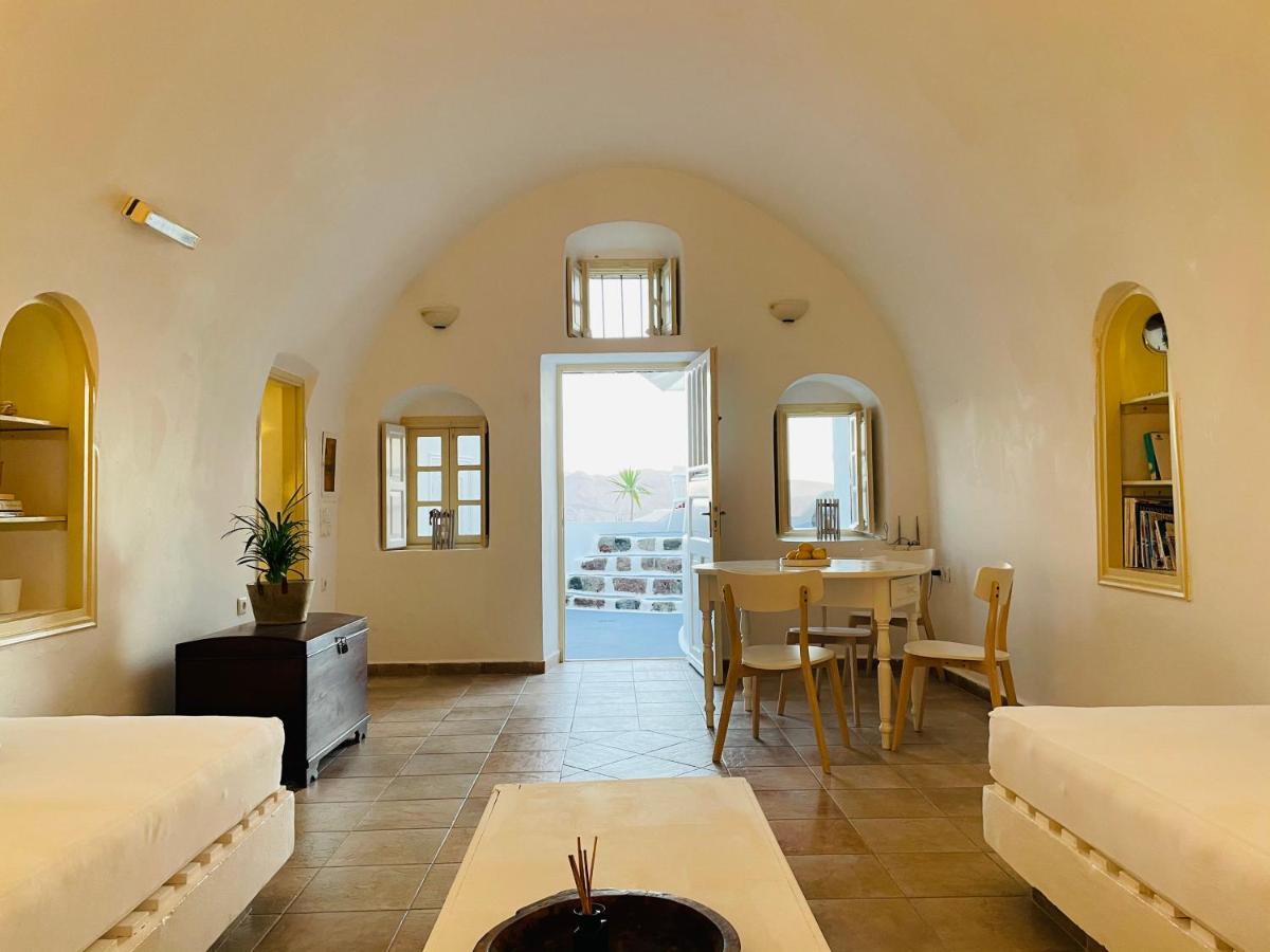 Blue Sky Cave House Villa Oia  Bagian luar foto